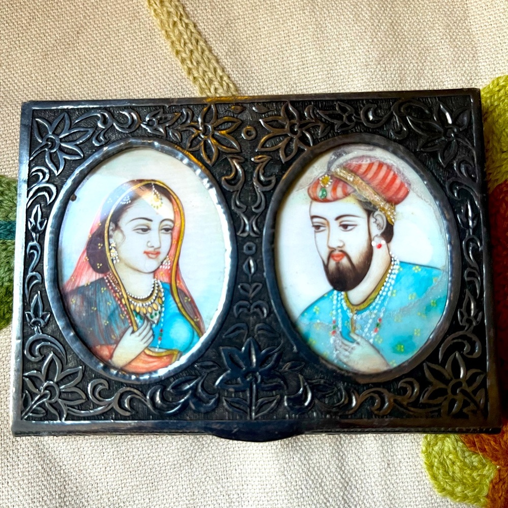 Vintage Sterling Silver Marriage Box from India